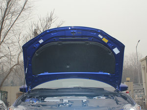 2012款200h F Sport  其它