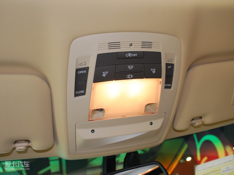 2010���׿��_˹RX 350 ���Ű�