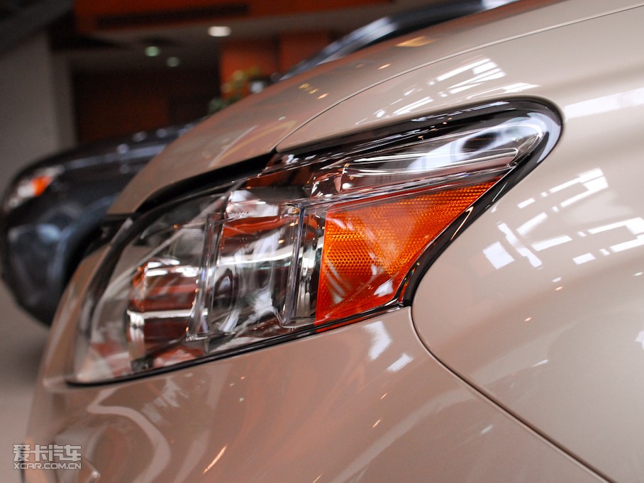 2010���׿��_˹RX 350 ���Ű�