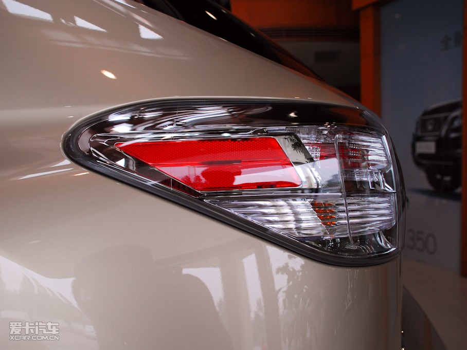 2010���׿��_˹RX 350 ���Ű�