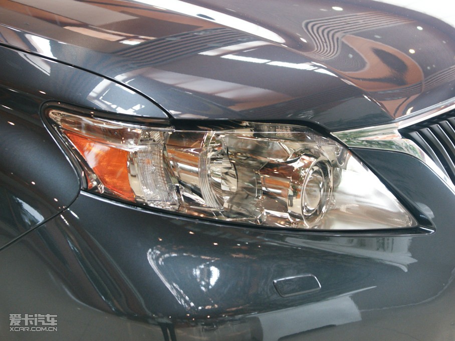 2010���׿��_˹RX 350 ���F��