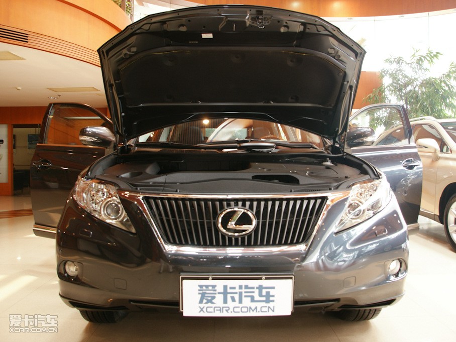 2010���׿��_˹RX 350 ���F��