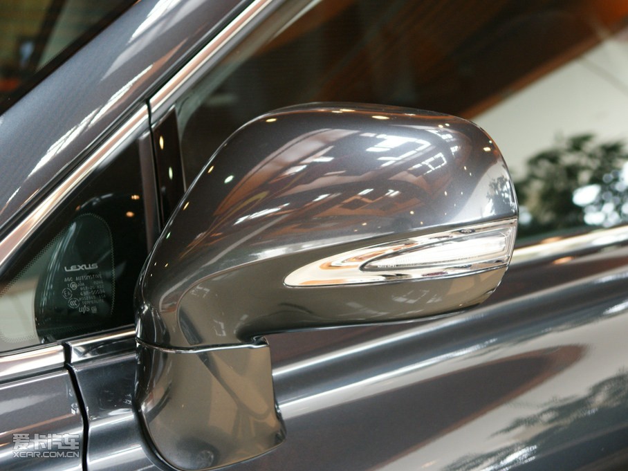 2010���׿��_˹RX 350 ���F��