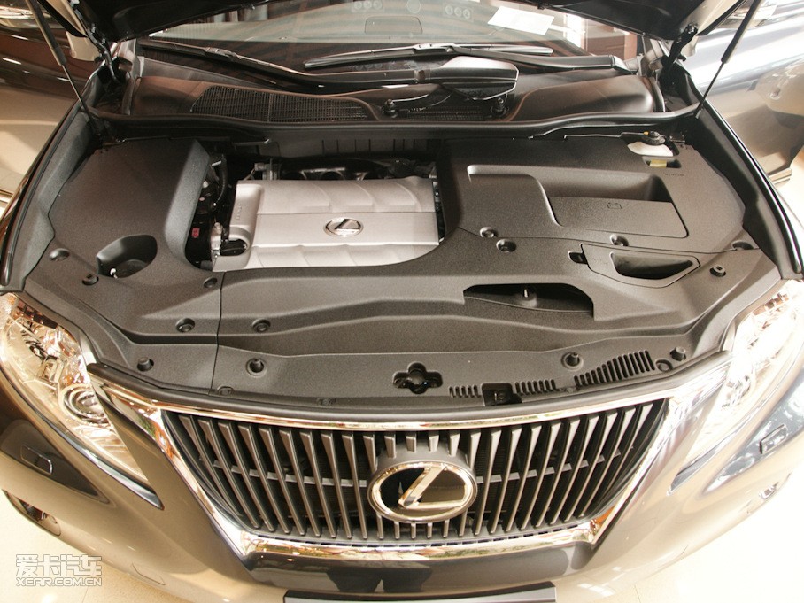 2010���׿��_˹RX 350 ���F��