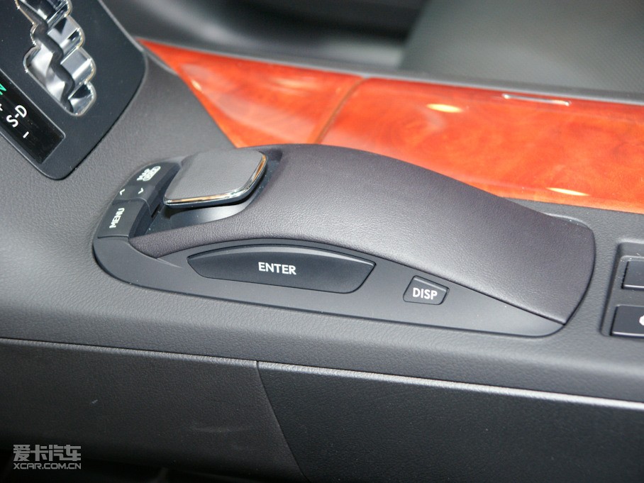 2010���׿��_˹RX 350 ���F��