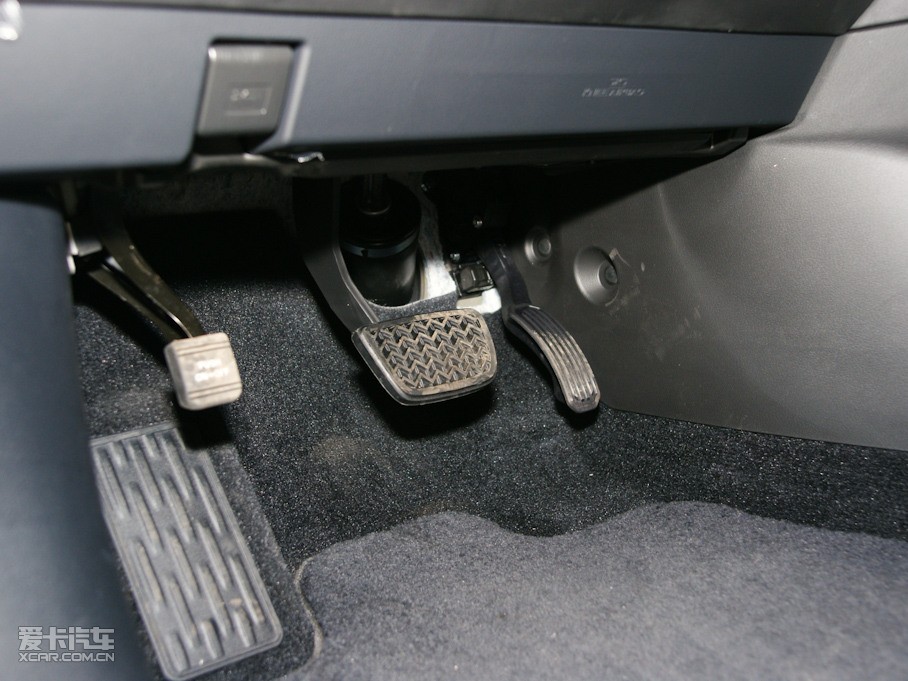 2010���׿��_˹RX 350 ���F��