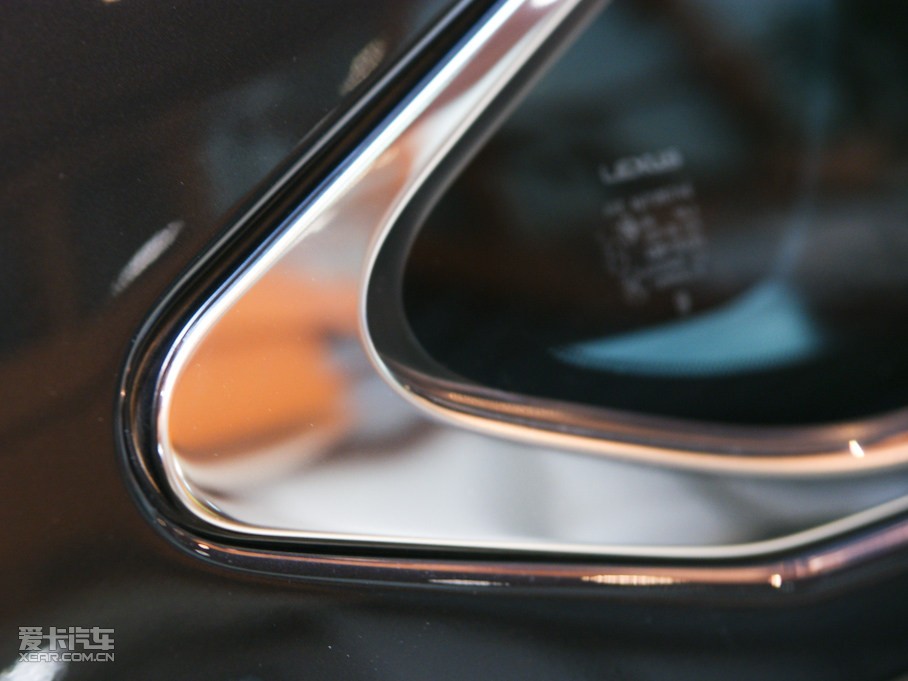 2010���׿��_˹RX 350 ���F��