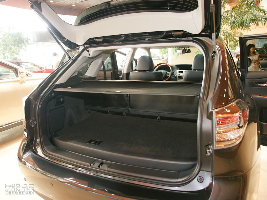 2010���׿��_˹RX 350 ���F��