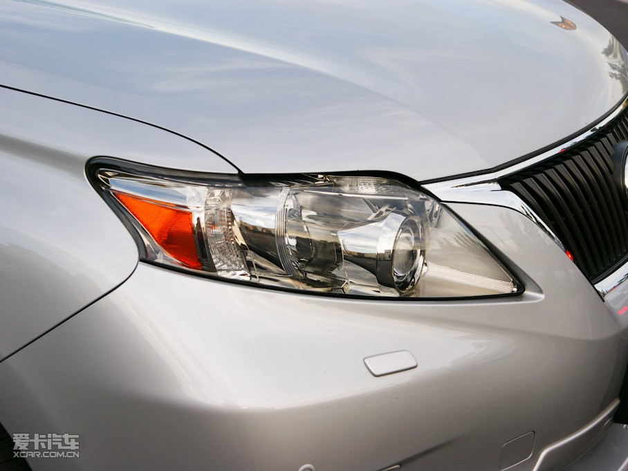 2010���׿��_˹RX 350 ���F��