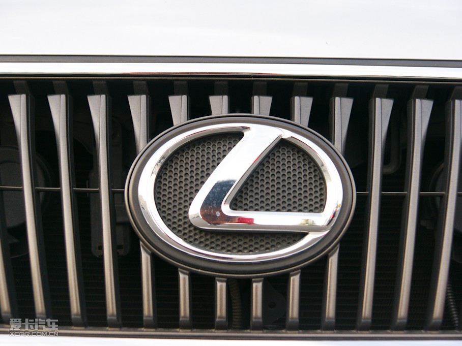 2010���׿��_˹RX 350 ���F��