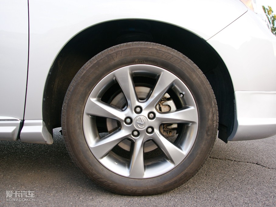 2010���׿��_˹RX 350 ���F��