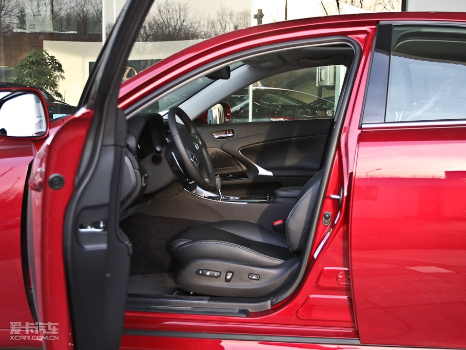 2011׿_˹IS 250 ńӰ