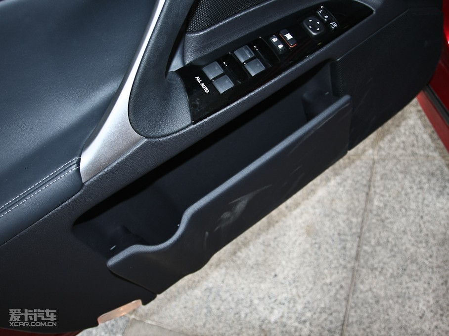 2011׿_˹IS 250 ńӰ