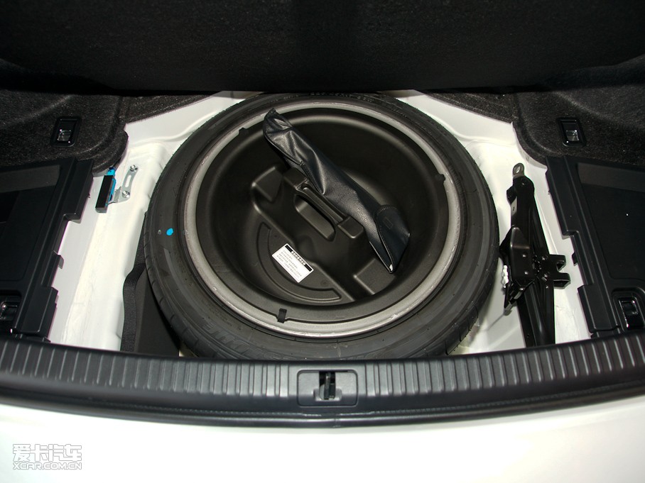 2011׿_˹IS 250 L(fng)Y