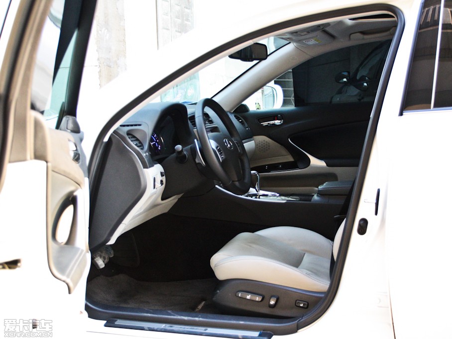 2011׿_˹IS 250 ńӰ