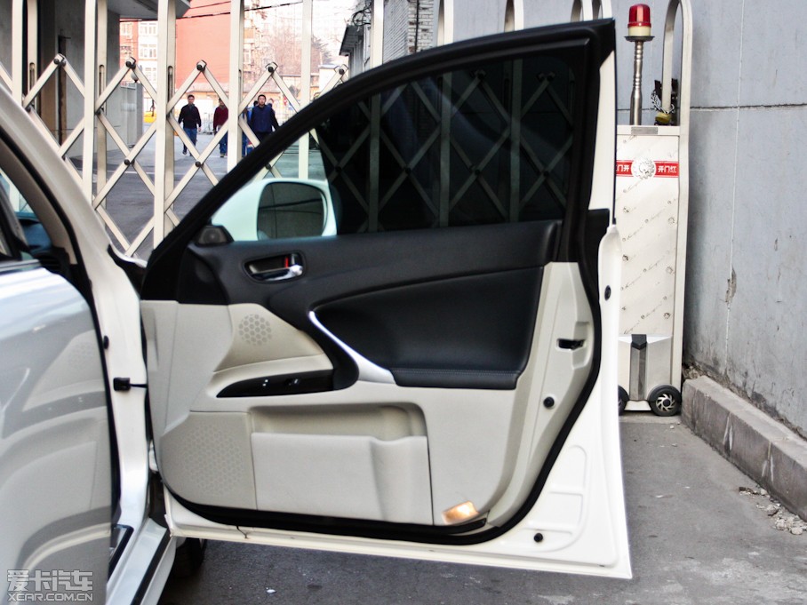 2011׿_˹IS 250 ńӰ