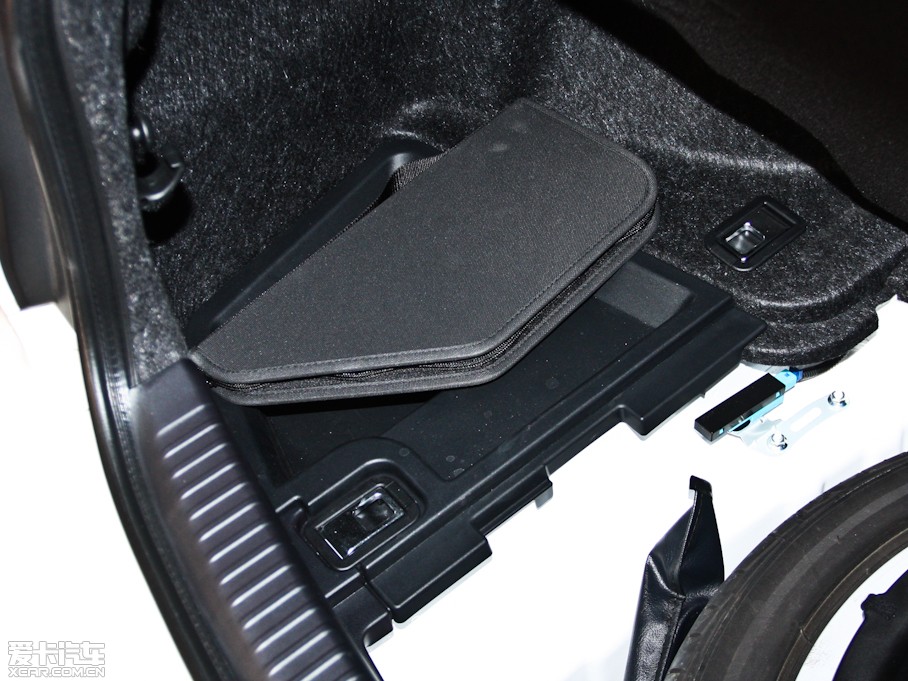 2011׿_˹IS 250 ńӰ