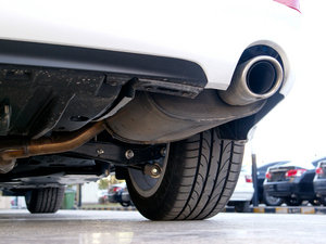 2011250 \(yn)(dng) Ś