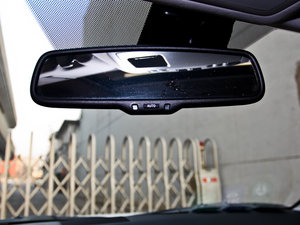 2011250 ńӰ ܇ȺҕR