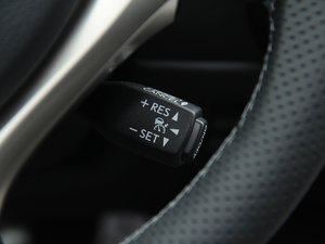 2012350 F SPORT п؅^