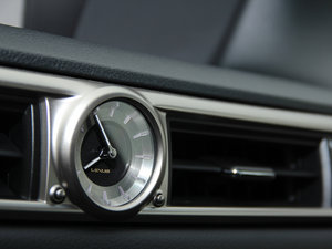 2012350 F SPORT п؅^