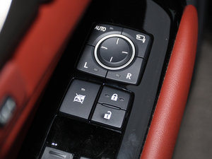 2012250 F SPORT п؅^