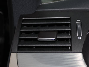 2012250 F SPORT п؅^