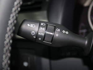 2012250 F SPORT п؅^