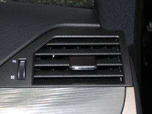 2012250 F SPORT п؅^