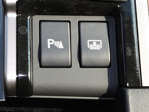 2012250 F SPORT п؅^