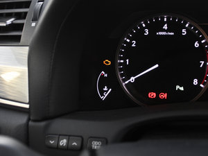 2012250 F SPORT п؅^