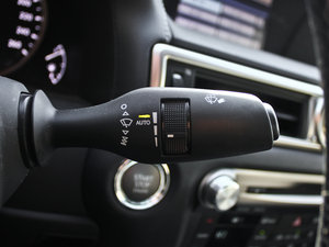 2012250 F SPORT п؅^