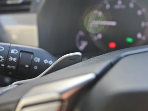 2012250 F SPORT п؅^