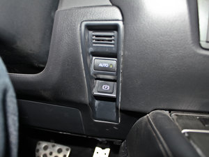 2012250 F SPORT п؅^