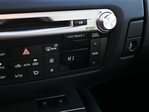 2012250 F SPORT п؅^