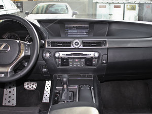 2012250 F SPORT п؅^