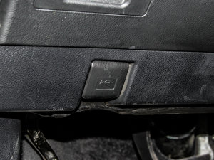 2012350 F SPORT п؅^