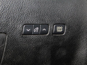 2012350 F SPORT п؅^