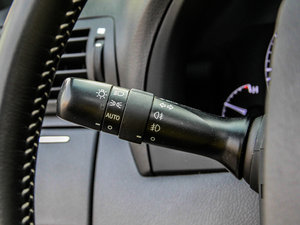 2012350 F SPORT п؅^