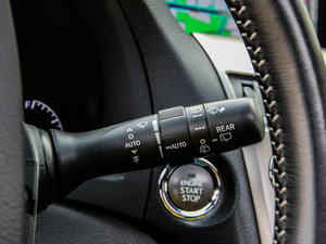 2012350 F SPORT п؅^