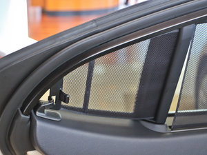 2013250 Mark Levinson g