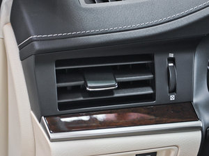 2013250 Mark Levinson п؅^