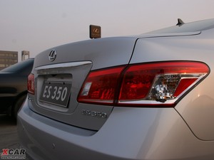 2010款350 豪华版 细节外观