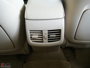 2010款240 典雅版 空间座椅