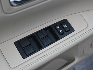 2013300h Ӣ {܇ƅ^(q)	