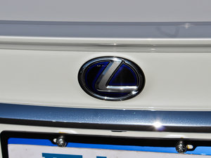 2013款300h 精英版 细节外观