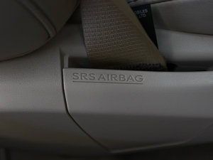 2013款300h 精英版 空间座椅