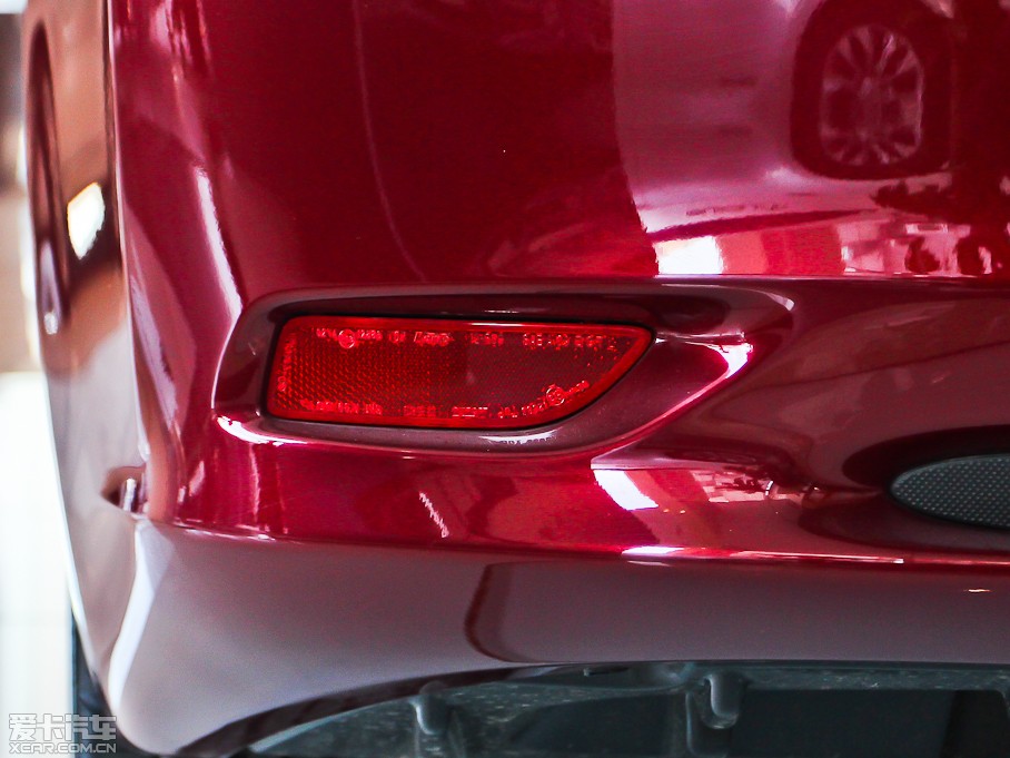 2013׿_˹CT 200h IȰ