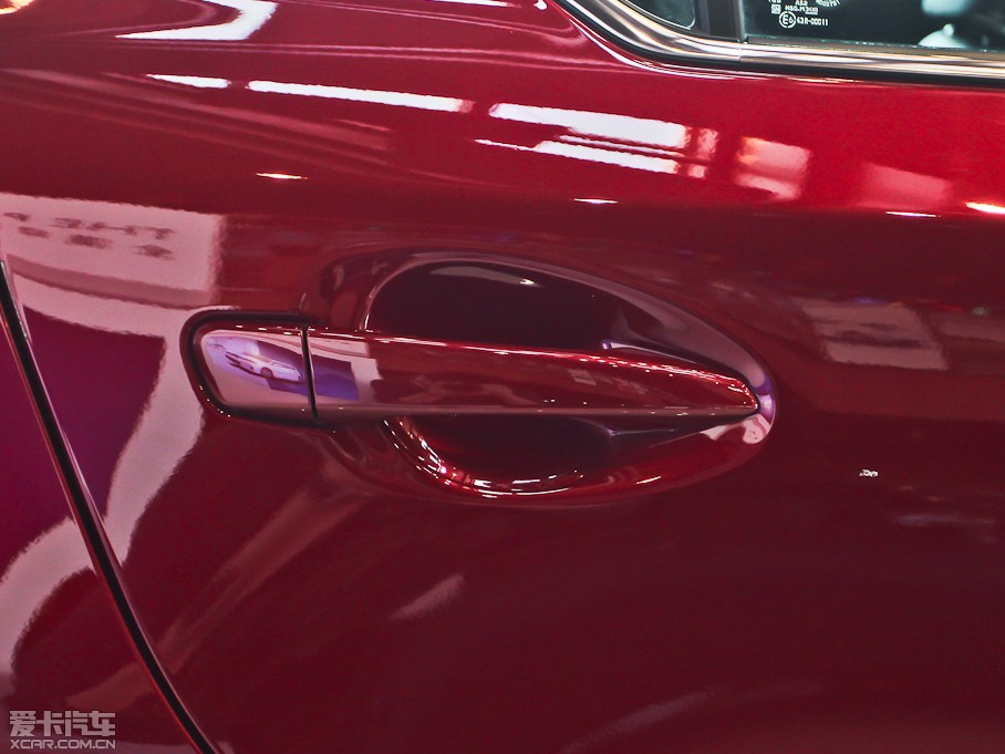 2013׿_˹CT 200h IȰ