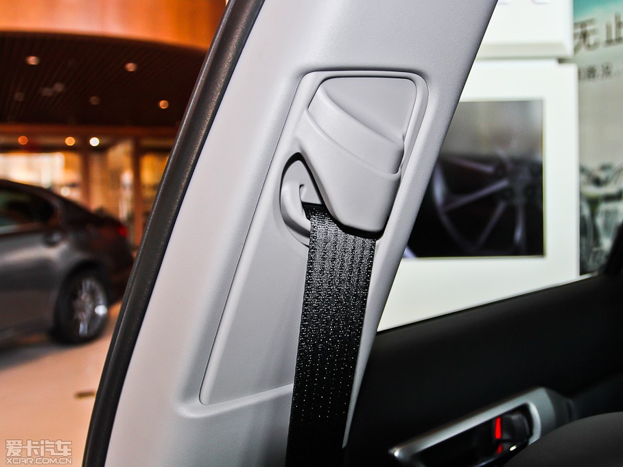 2013׿_˹CT 200h IȰ